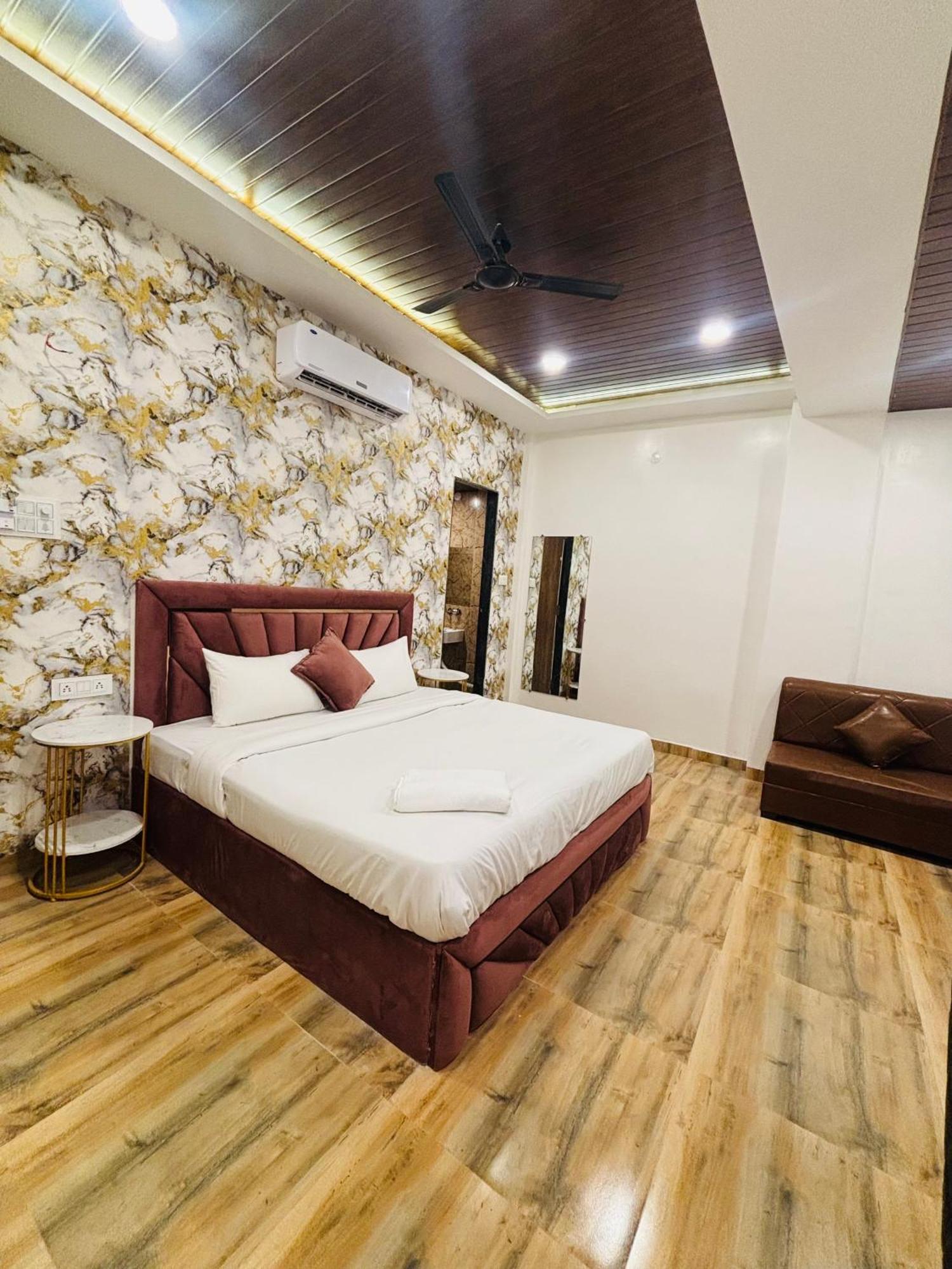 Hotel Vedicvista Indore Exterior photo