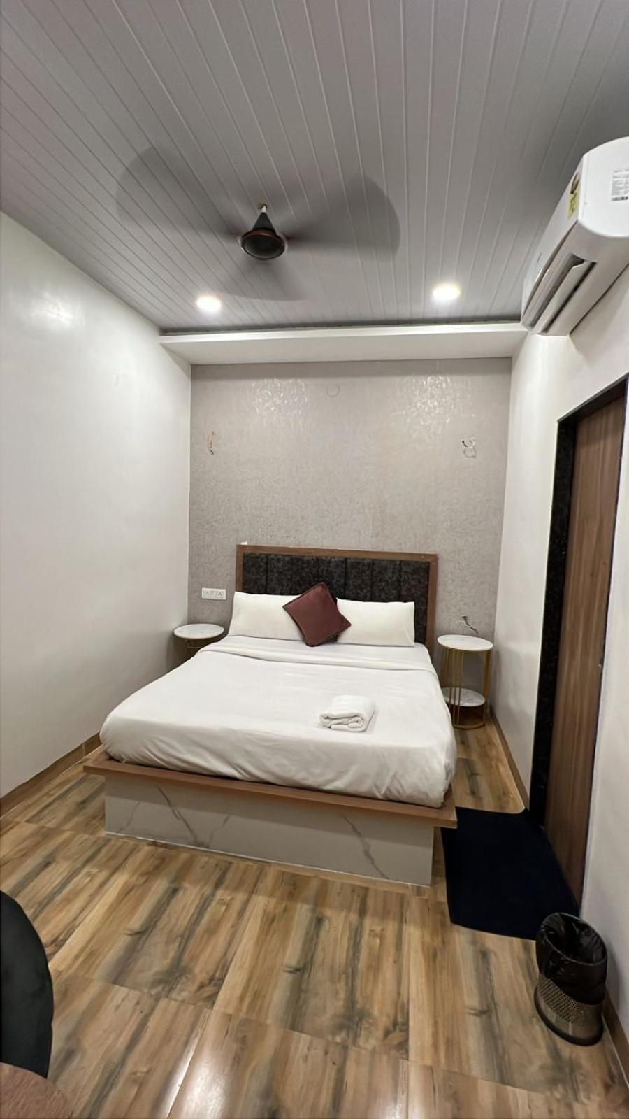 Hotel Vedicvista Indore Exterior photo