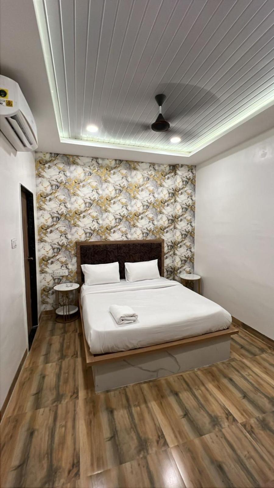 Hotel Vedicvista Indore Exterior photo